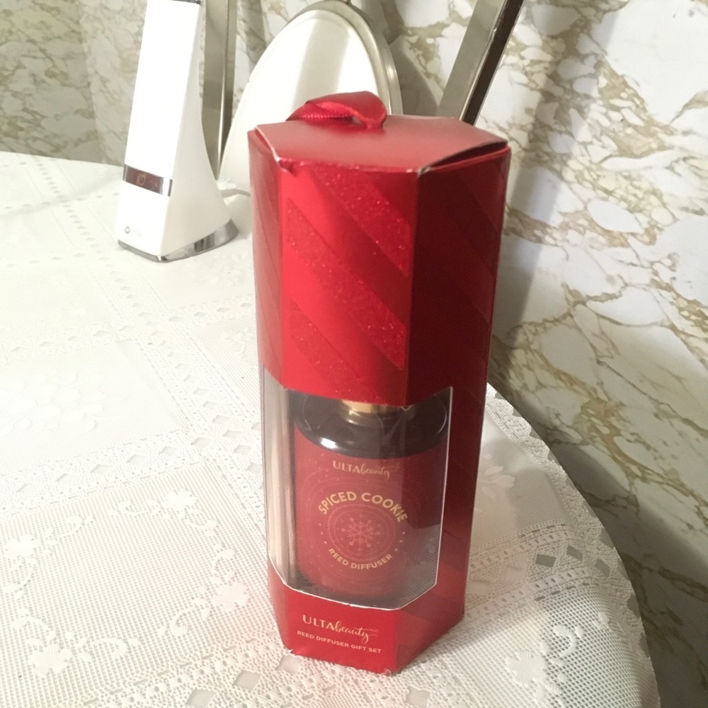 🆕 Ulta Spiced Cookie Reed Diffuser Gift Set - Picture 2 of 2